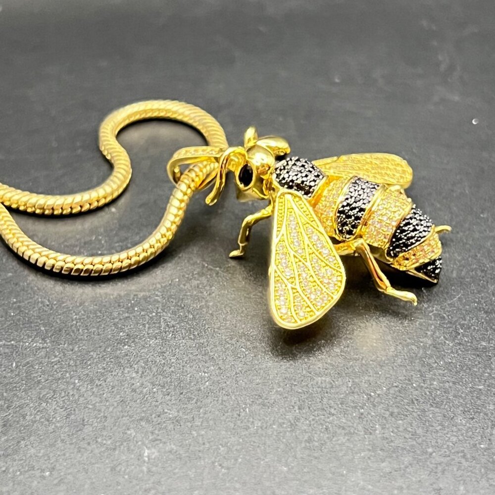 Gold Tone Bee Pendant Necklace Pave Crystal Black Stones Statement 24" LOOK - Picture 11 of 13